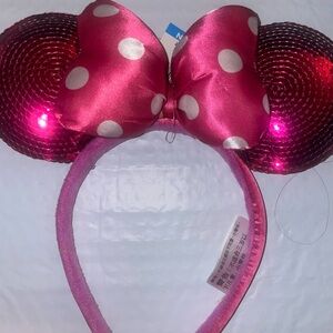 Disney ears pink. Brand new super cute 🥰
